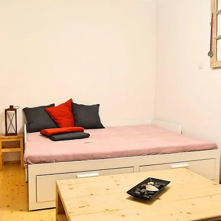 Mulberry House - Domcek Pod Morusou Vakantiehuis